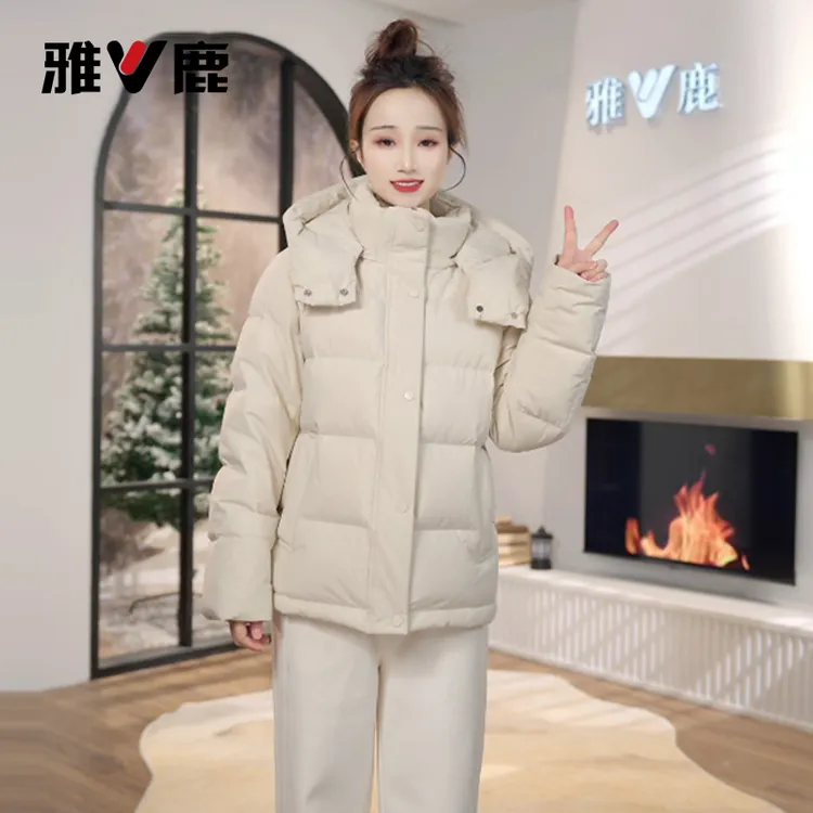 V/雅鹿官方短款蓄热羽绒服女款2025冬面包服加厚外套穿搭90白鸭绒