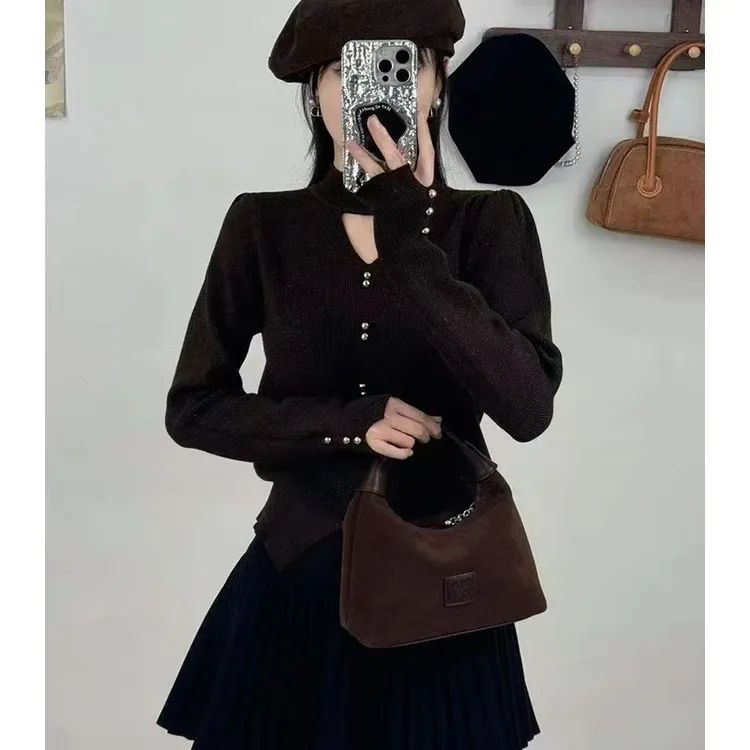 (9962)半高领别致V领挂脖高级针织衫女秋冬洋气打底内搭上衣