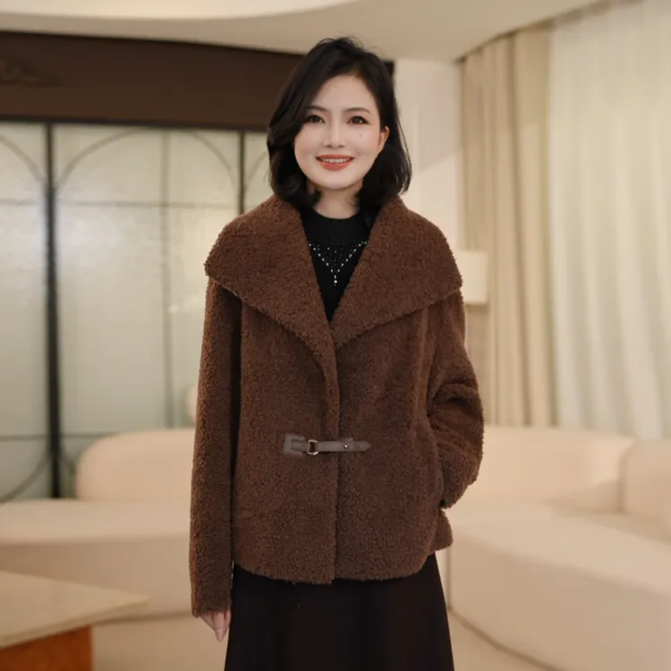 枫竺阿楠anan气质大翻领皮扣厚款羊毛颗粒外套女冬保暖羊羔毛大衣