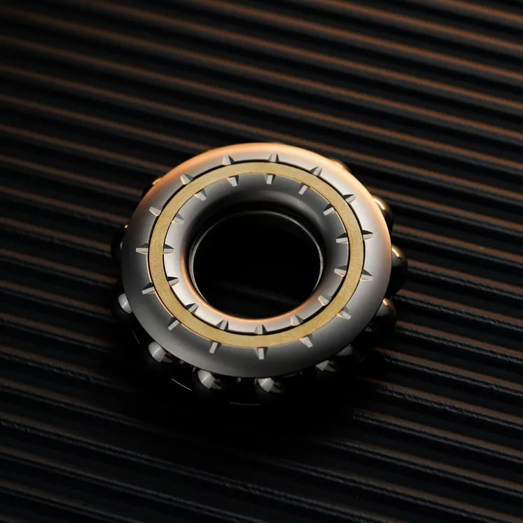 念戒指环佛珠啪啪币DJG机械创意指尖陀螺EDC推牌大舅哥解压玩具