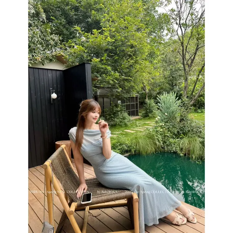 【半夏风铃】温与柔法式气质南法度假风小众褶皱收腰显瘦条纹长裙