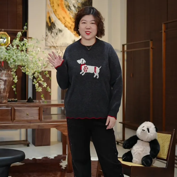 金雀绫【腊肠小狗】100绵羊毛设计保暖加宽卡通加大毛衣SZAK3SHL184