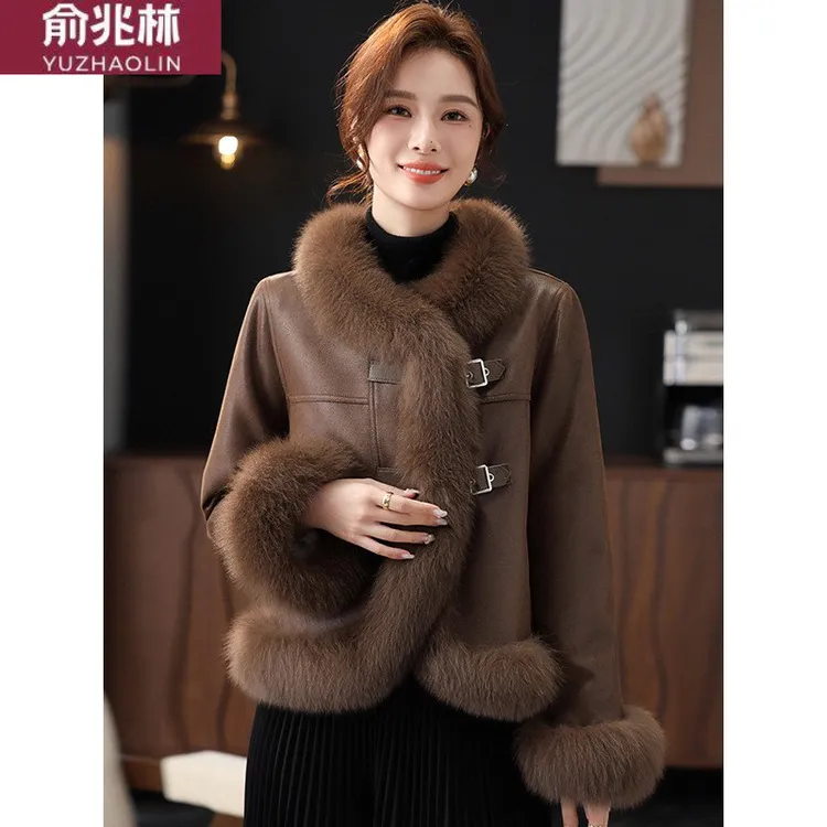 俞兆林冬季毛领保暖羽绒服中古风高级感皮草外套女款爆款2025新款