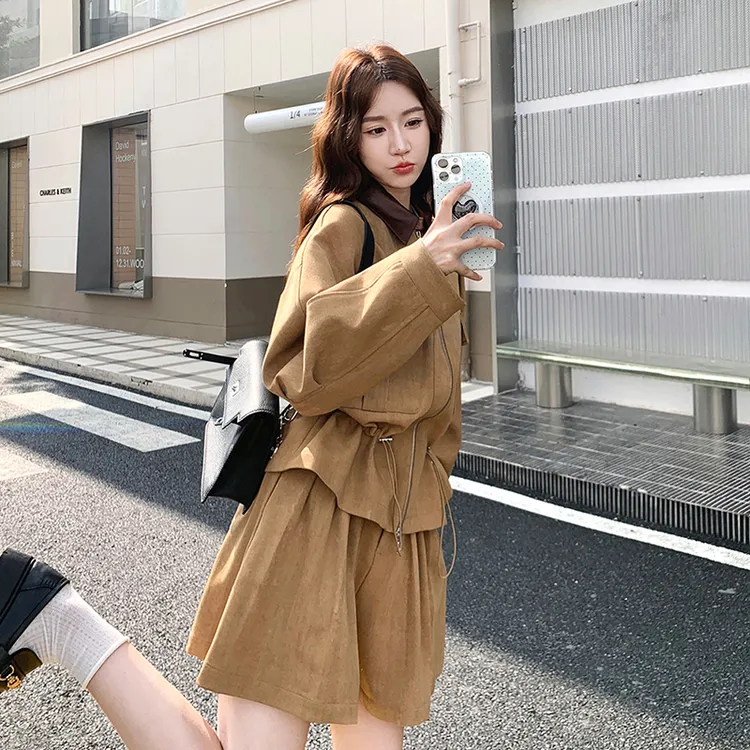 咖色复古设计感工装夹克套装女2025秋季小个子气质休闲短裤两件套