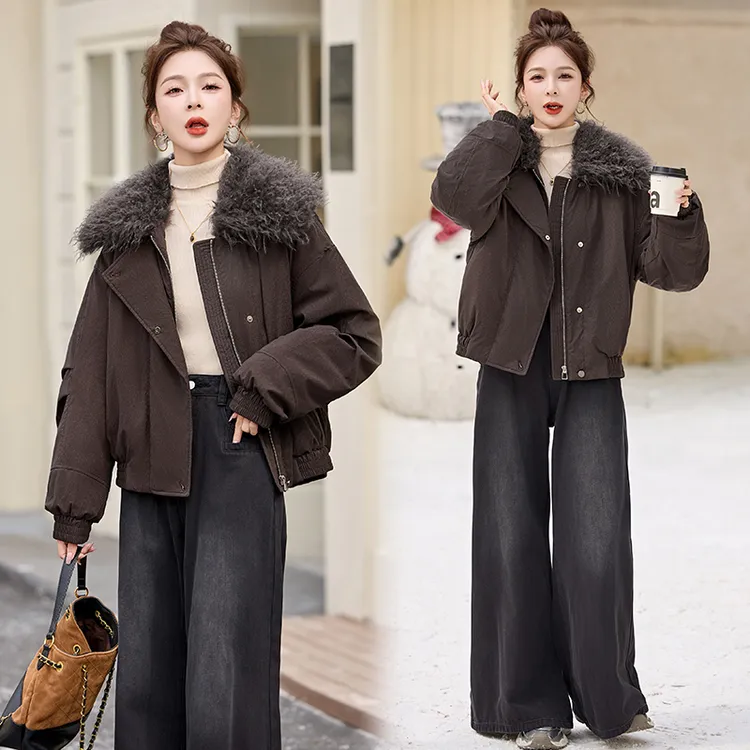 大翻领毛绒拼接羽绒服女2025冬季新款炸街时尚气质白鸭绒短款外套