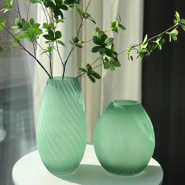 创意轻奢绿色蒙砂玻璃花瓶简约高级感客厅水培装饰工艺品摆件