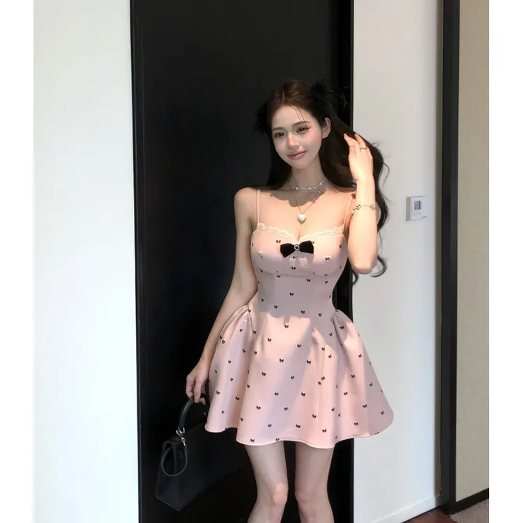 蝴蝶结蕾丝花边波点A字小短裙女黑色纯欲诱惑感吊带连衣裙带胸垫