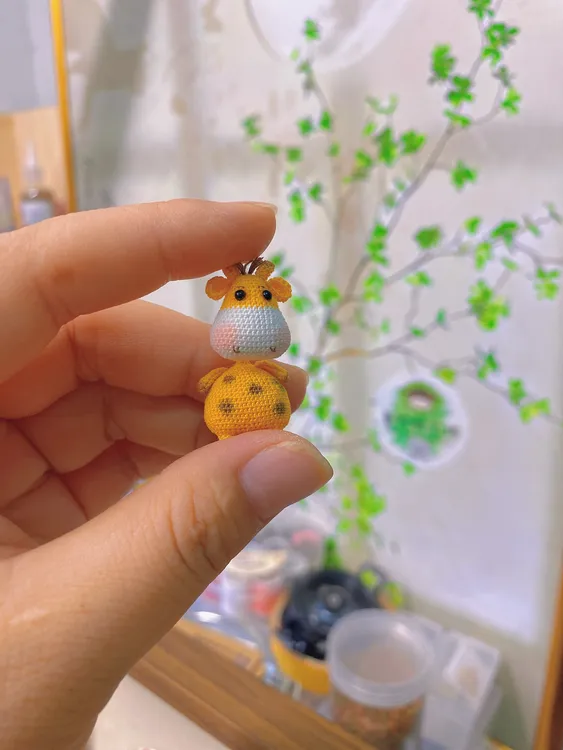 微钩100号蕾丝线长颈鹿挂件手工