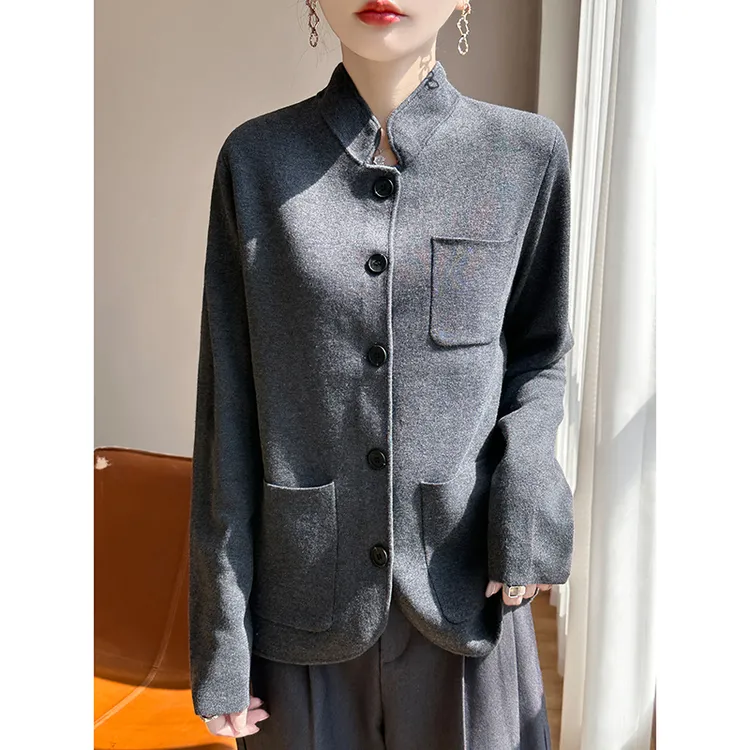秋冬加厚四平空气层精纺羊毛针织开衫女宽松新中式立领西服外套潮
