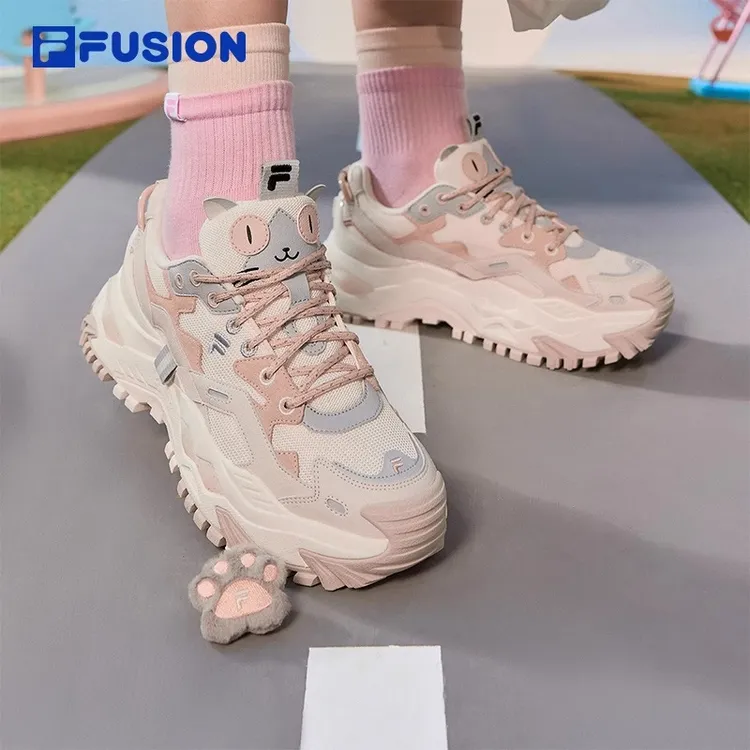 露思同款FUSION斐乐硬糖鞋老爹鞋女鞋厚底增高猫爪挂件琥珀流光风