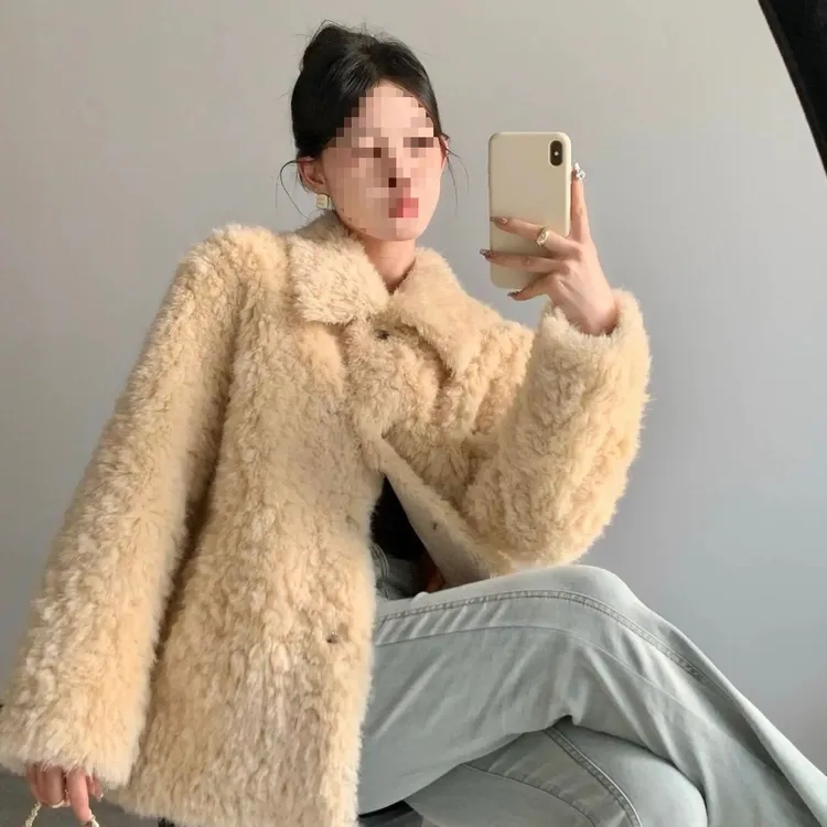 时尚加厚冬季秋冬韩版百搭宽松网红气质女士短款保暖外套 2025年