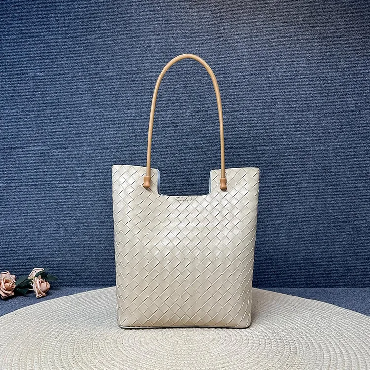 托特包2024春夏新款女包时尚编织大容量简约单肩手提真皮包包