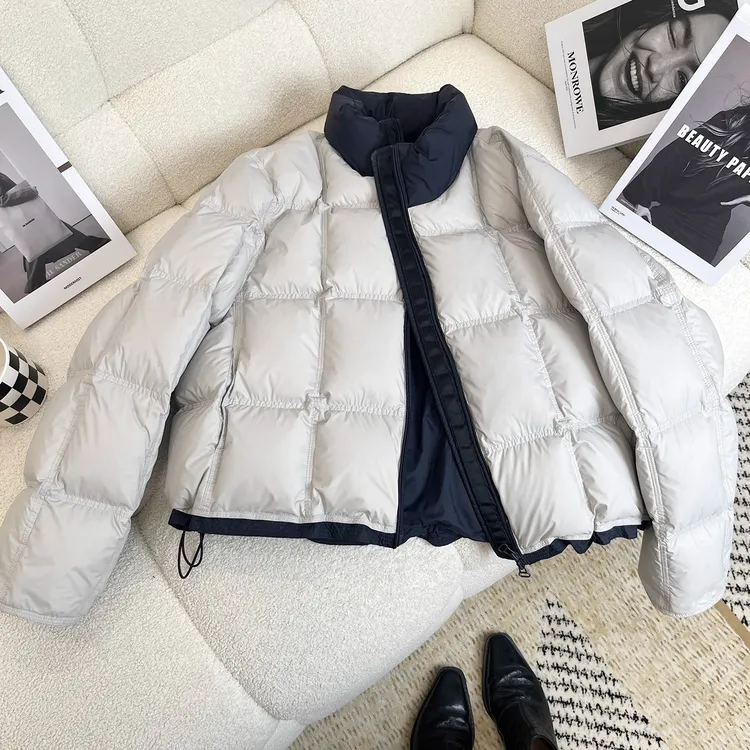 棉服女短款2025新款撞色拼接方块立领90巨好看小个子时尚冬外套