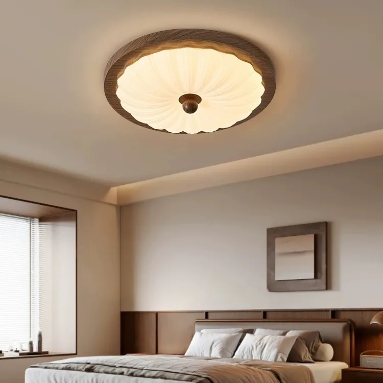 胡桃木纹卧室吸顶灯新中式氛围感书房灯法式中古风创意贝壳餐厅灯