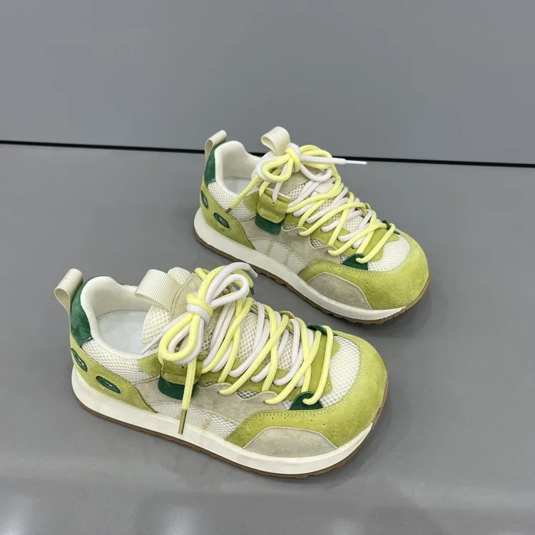 2025秋季新款丑萌鞋运动鞋网面透气软底百搭板鞋休闲运动超轻女鞋