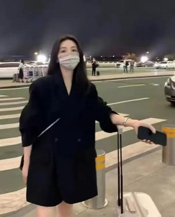 【小小专享】2025秋季新品百搭韩版西服 外套 女