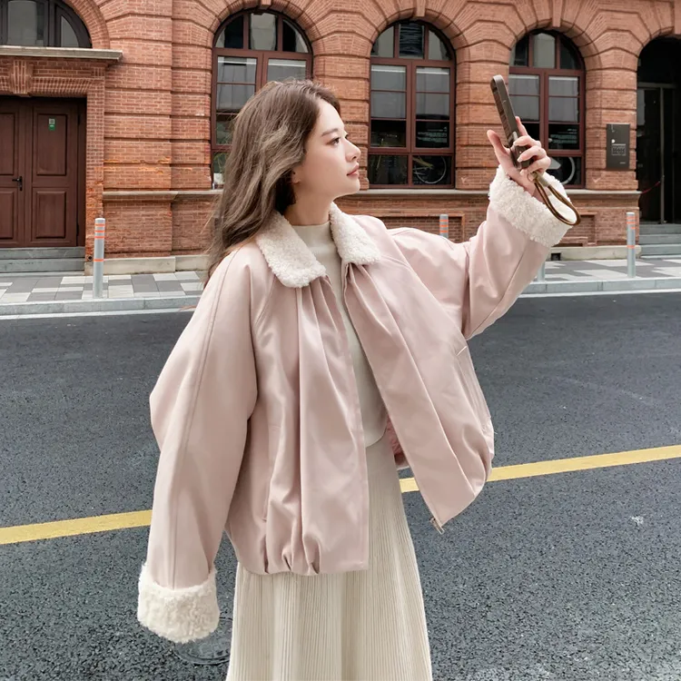 甜酷风羊羔毛翻领羽绒服2025冬季新款复古甜美ins风韩系穿搭外套