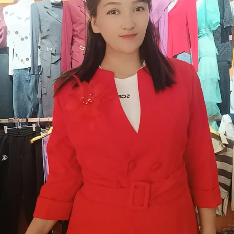 早春通勤职业装小众设计花朵腰带西服蕾丝裙套装女