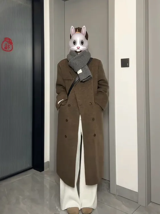 2025款枪驳领人字纹双面呢大衣