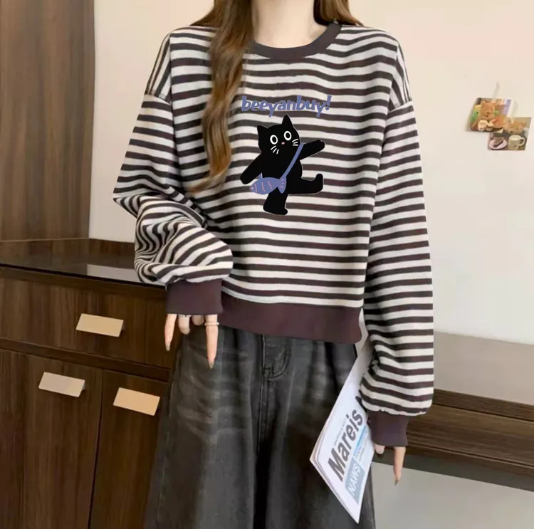 韩版印花咖色显白条纹长袖卫衣大码女装2025年秋胖mm显瘦遮肉上衣