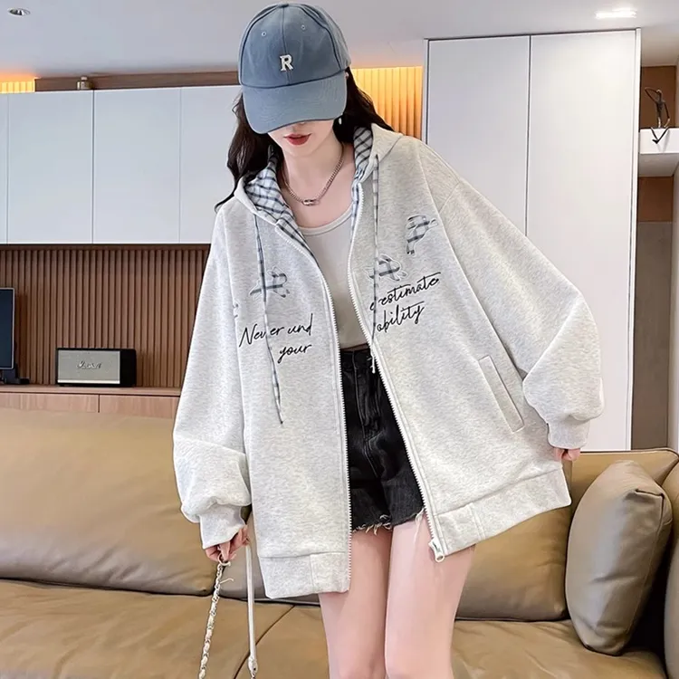 美式连帽卫衣女春秋季休闲外套2025新款初高中学生连帽刺绣棒球服