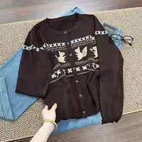 小松鼠！好气质好显贵~重工提花撞色设计正肩显瘦针织衫Y8241