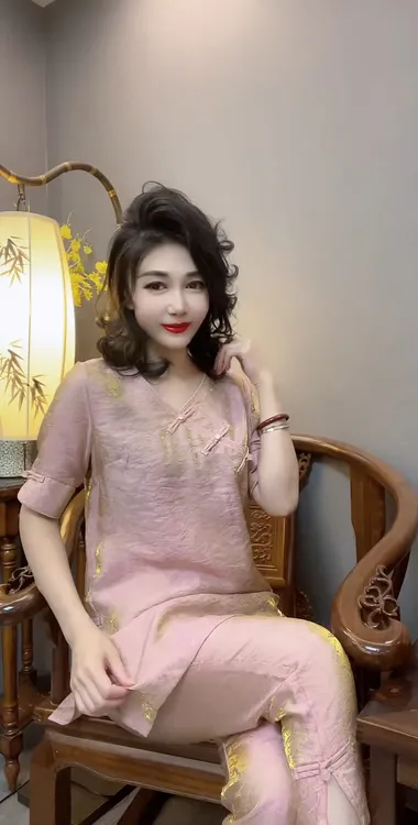 新款2025中国风时尚套装休闲女装提花上衣夏季时尚短袖套装