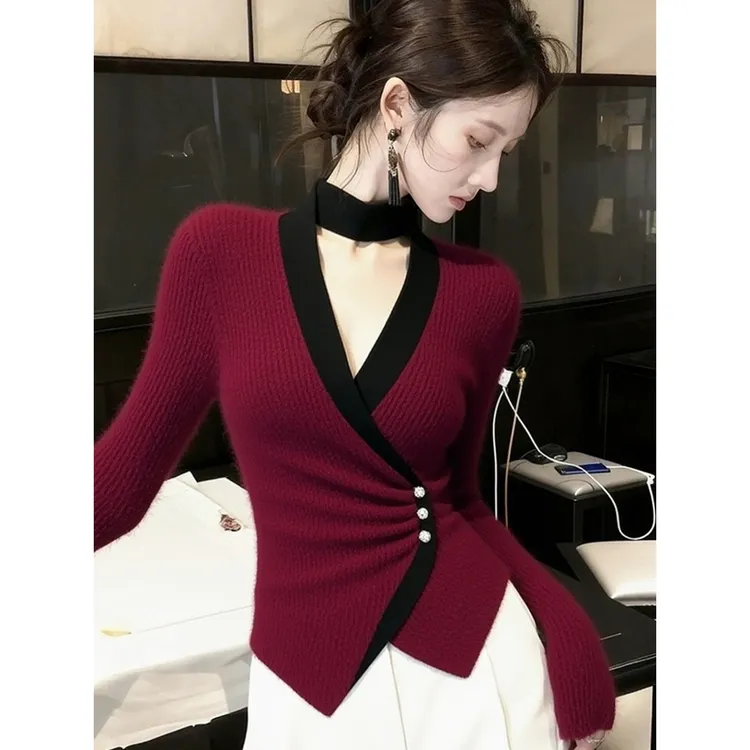 时尚优雅高级感红色v领挂脖收腰长袖针织衫女秋季款洋气轻奢上衣