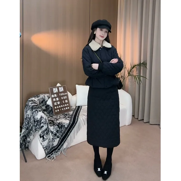 2025今年冬季爆款时尚气质显瘦套装加绒加棉棉服上衣+长裙两件套