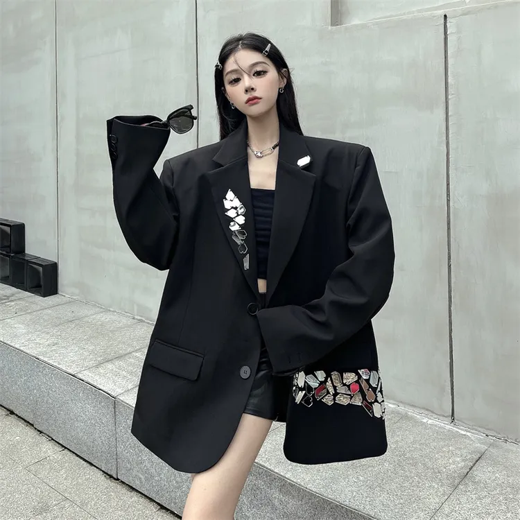 老钱风小众设计感西服外套洋气时尚百搭宽松休闲大码垫肩轻奢西装