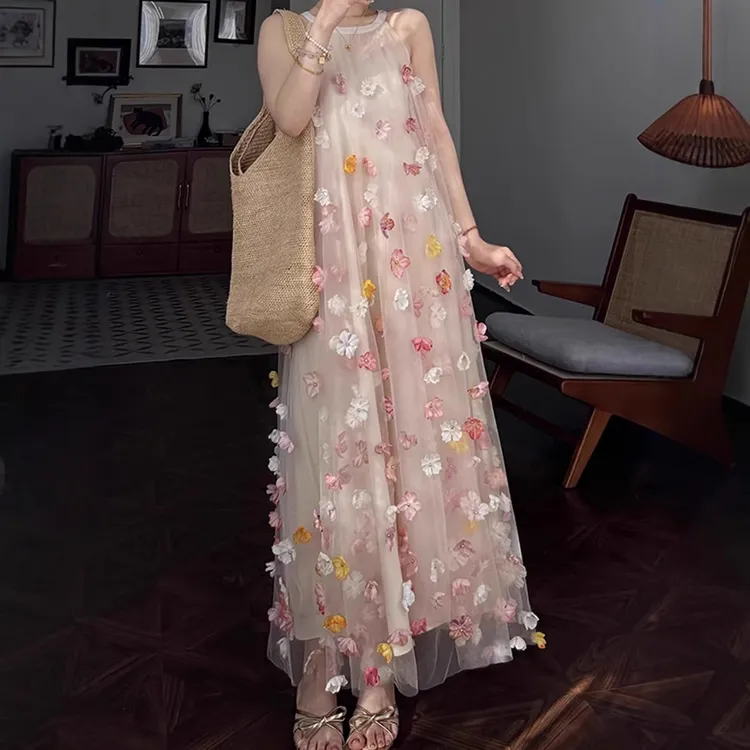 花漫-春季新款仙气立体花朵长款挂脖背心连衣裙超仙绝美网纱长裙