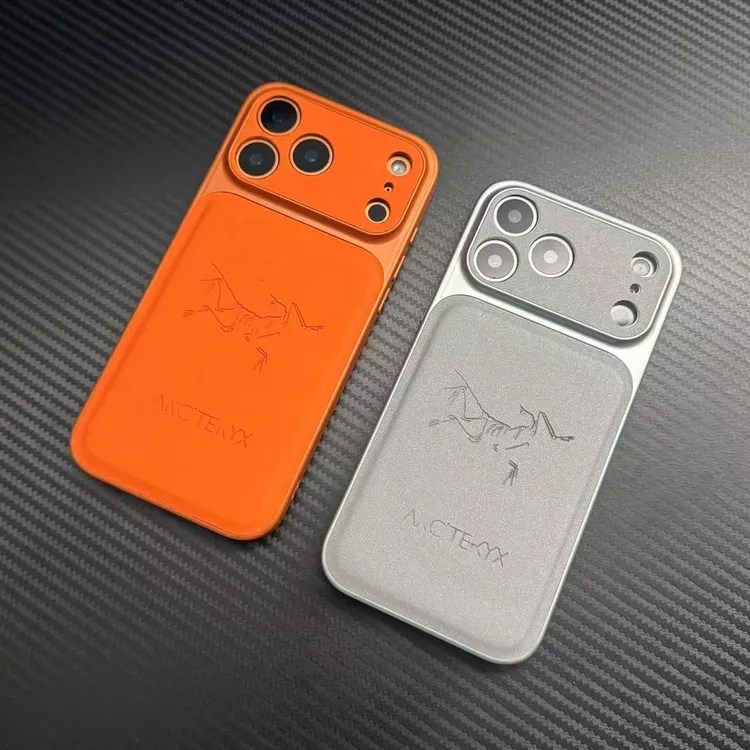 户外潮牌皮质压花始祖乌适用苹果17promax手机壳iPhone16/15/14