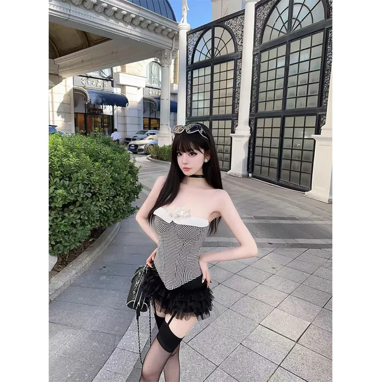 2025夏季新款纯欲性感辣妹风复古格子抹胸上衣女配显瘦网纱短裙