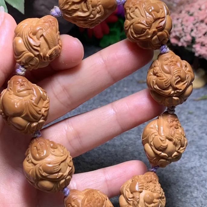 2.1左右【背兽八仙过海】橄榄核满工文玩手串