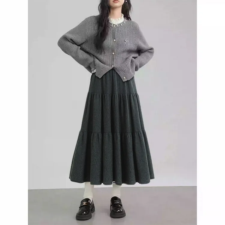 蛋糕半身百褶裙秋冬女2025高腰新款长款显瘦休闲裙子气质半身裙子