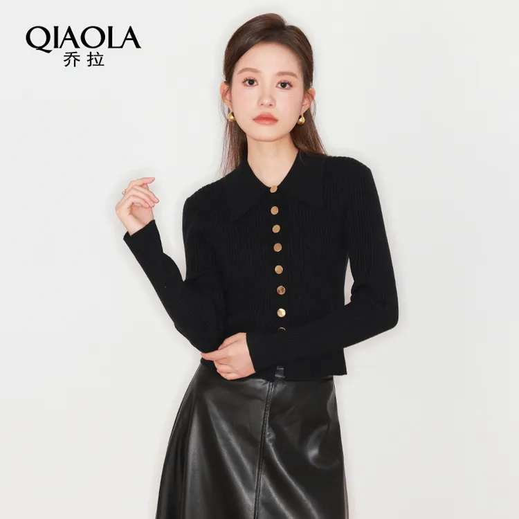 QIAOLA/乔拉【秀场之光】秋季毛织翻领单排扣PU皮街头时尚套装