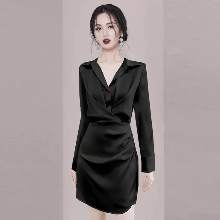 轻奢时尚小黑裙赫本风气质夏新款黑色收腰显瘦名媛包臀职业连衣裙