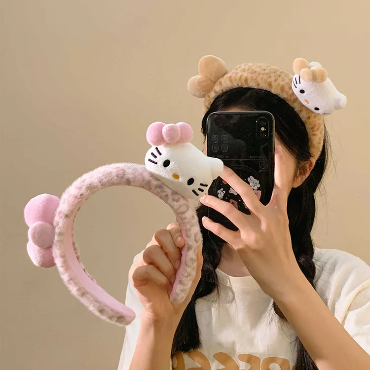 粉色豹纹Kitty蝴蝶结毛绒发箍女可爱百搭头箍洗脸发卡高颅顶头饰