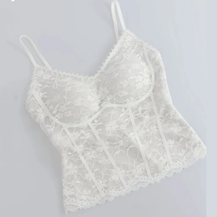 高品质蕾丝美背吊带背心外穿内搭一体式不跑杯显瘦内衣