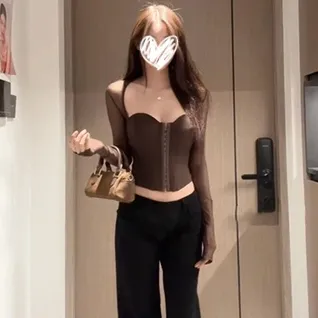 法式复古性感鱼骨抹胸T恤女秋季设计感小众修身显瘦辣妹长袖上衣