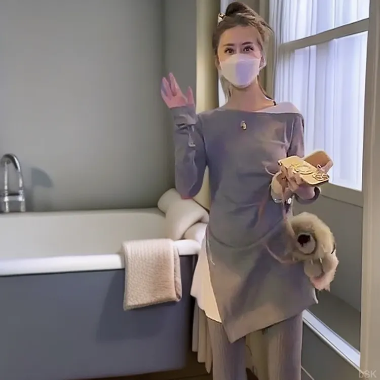 欧货韩潮网红修身长袖打底中长款T恤2025春节新年款时尚显瘦拼接