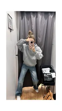 灰色日记本 连帽卫衣 嗯呐要了很久