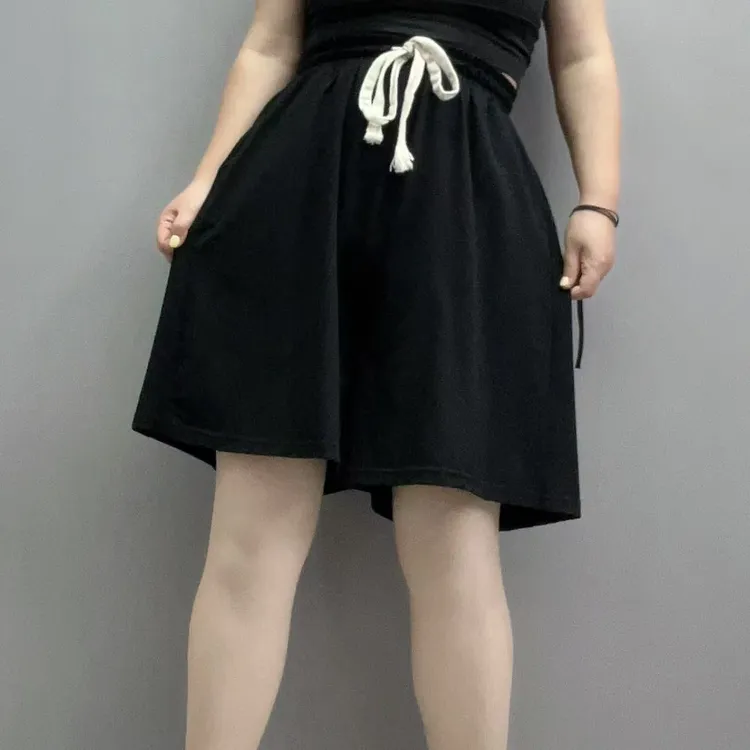 新款2-300斤特大码重磅绵胖mm遮肉显瘦百搭短裤女大码宽松胖mm