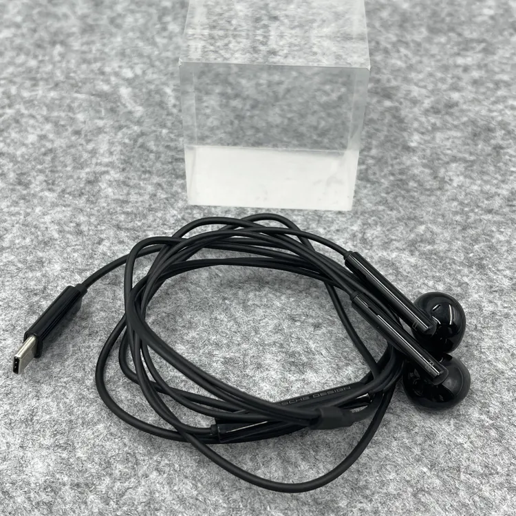 95新 Huawei/华为 保时捷联名Typec口有线CD金标音质半入耳耳机