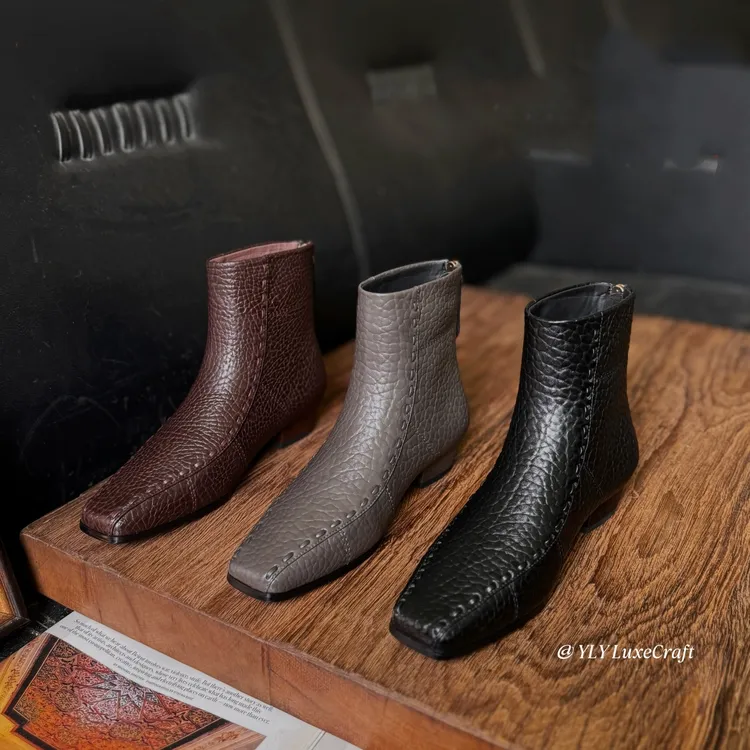 2682-5636复古低跟短靴女秋冬新款粗跟方头切尔西靴子大码女鞋