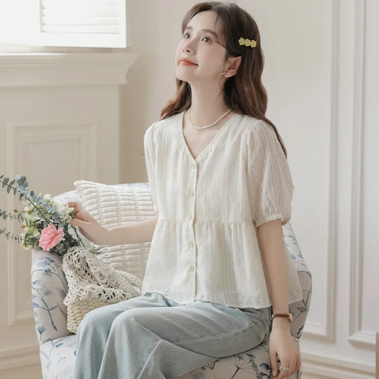 法式V领短袖雪纺衬衫女2025新款夏季独特别致上衣甜美减龄娃娃衫