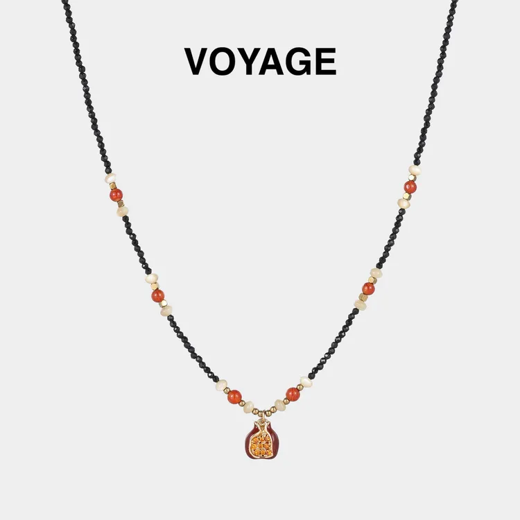 钛钢项链 夜石榴吊坠项链女款手工串珠锁骨链双层叠戴轻奢配饰