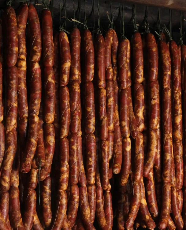 高山土猪肉腊香肠散装称重8分瘦2分肥农家风味