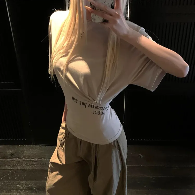 美式网红洋气衣服炸街女装字母印花短袖T恤夏季褶皱修身收腰上衣