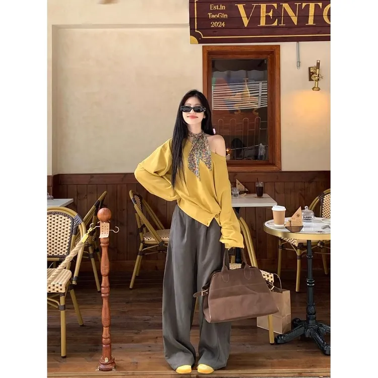 新款时尚慵懒风套装宽松斜肩黄色卫衣女秋季显瘦百搭阔腿裤两件套